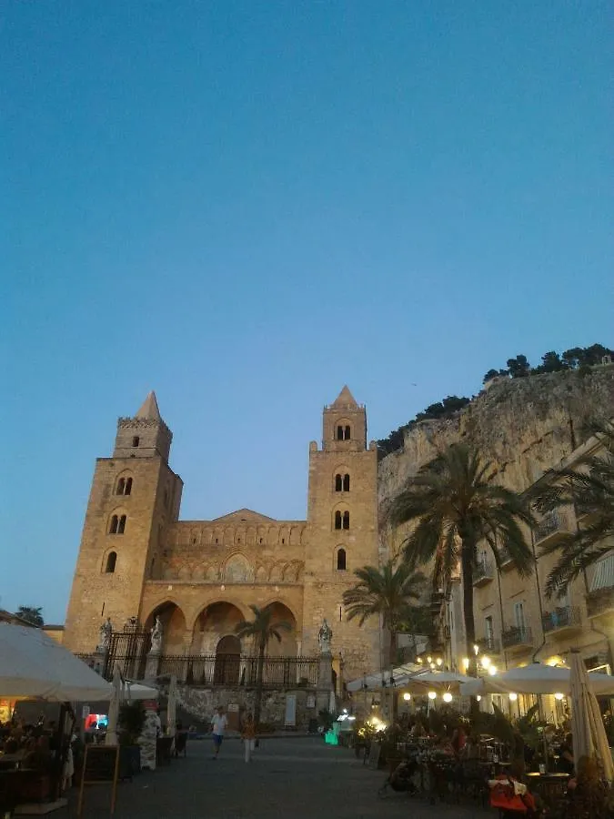 Ferienhaus Guest House Botta Cefalù